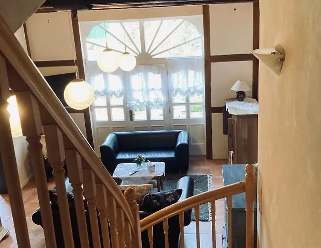 Zur Sonne 度假居 Wolpinghausen